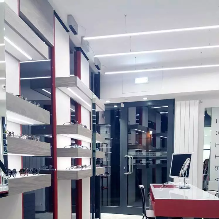 Arredamento Ottica L'occhiale 01