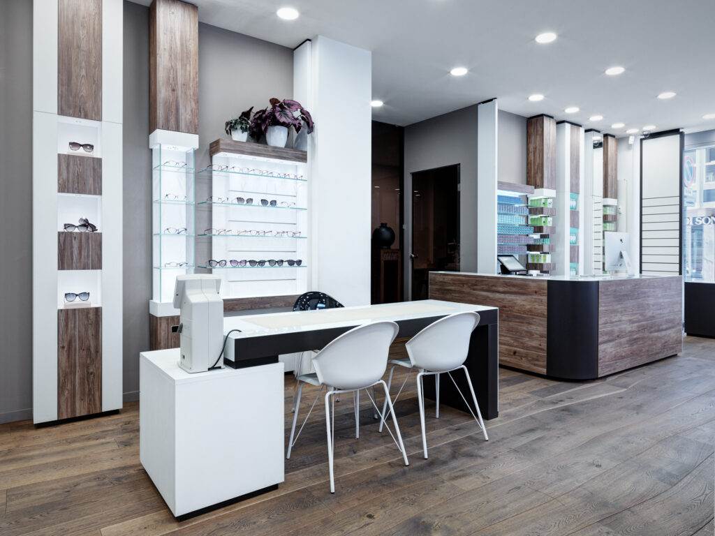Arredamento per negozio di ottica