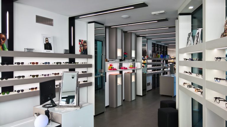 Arredi per negozi di ottica